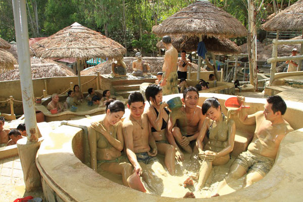 Chia sẻ kinh nghiệm tắm bùn Nha Trang